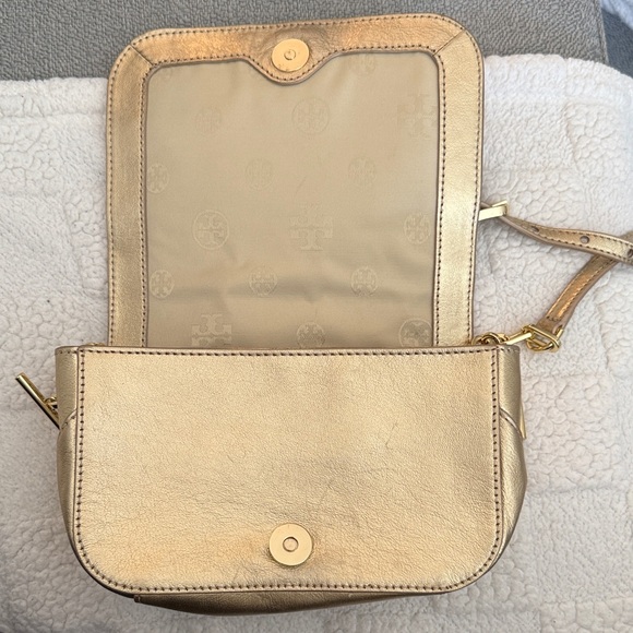 Tory Burch Metallic Gold Crossbody Bag - Picture 5 of 7